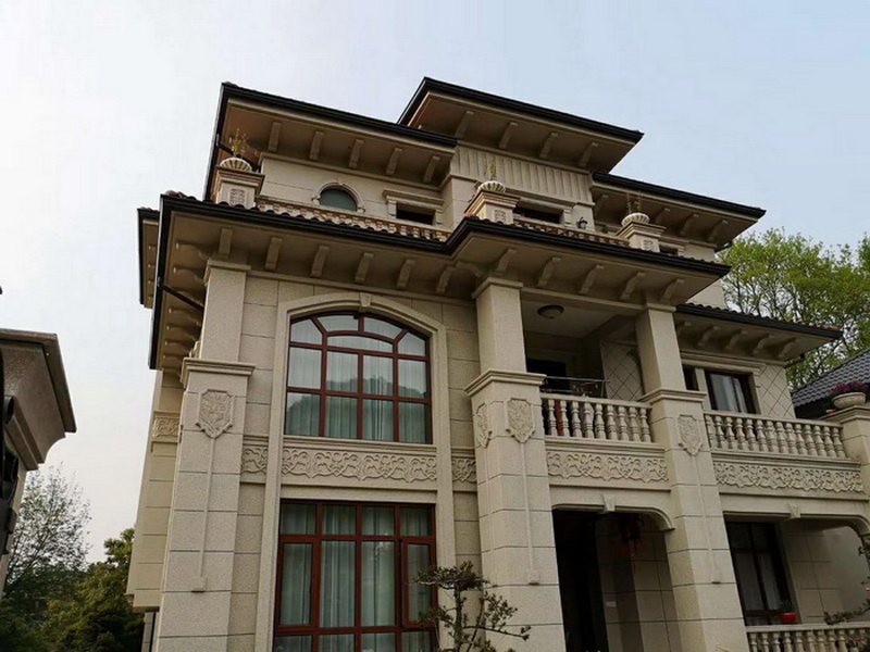 選外墻涂料用水包砂、仿石漆哪個好？